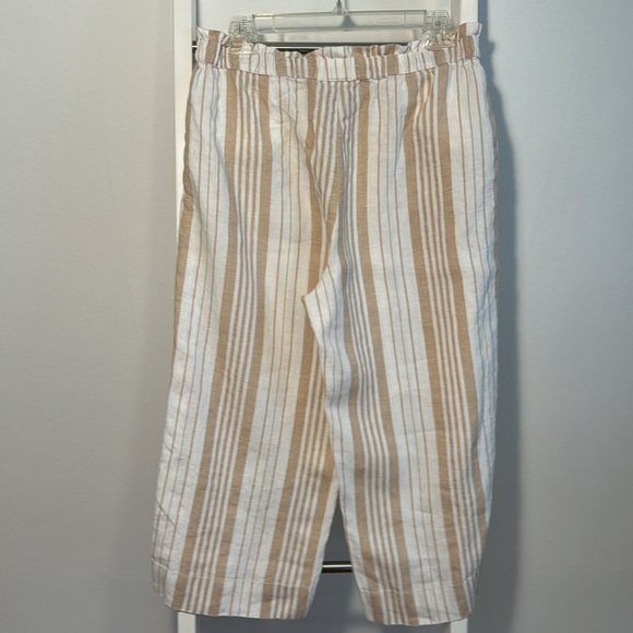 Chico’s 100% Linen Wide Leg Neutral Striped Elastic/Faux Drawstring Capris - Picture 4 of 7